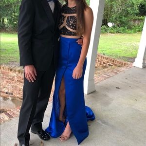 ASHLEY LAUREN prom dress 1124